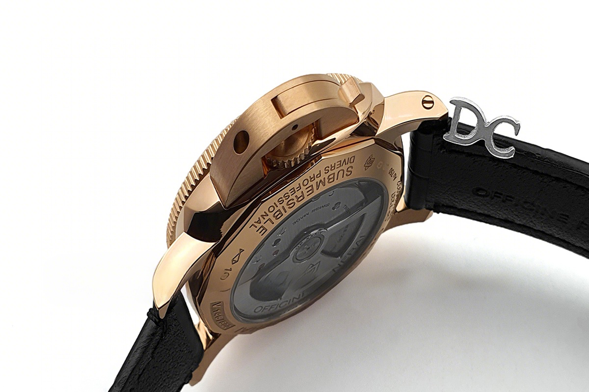 Panerai Pam974 Luminor Submersible 42mm-fasswatch