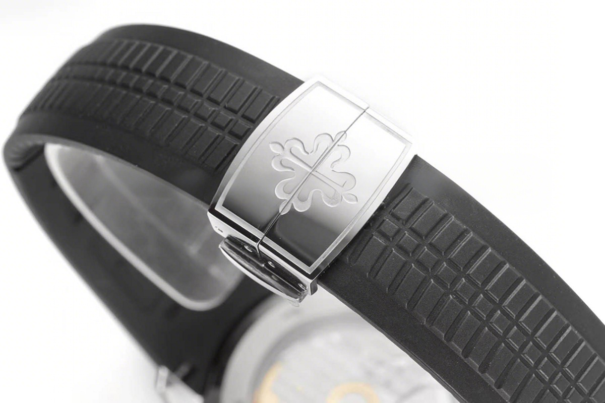 Patek Philippe Aquanaut 5167A-001 Black Dial in Steel-fasswatch