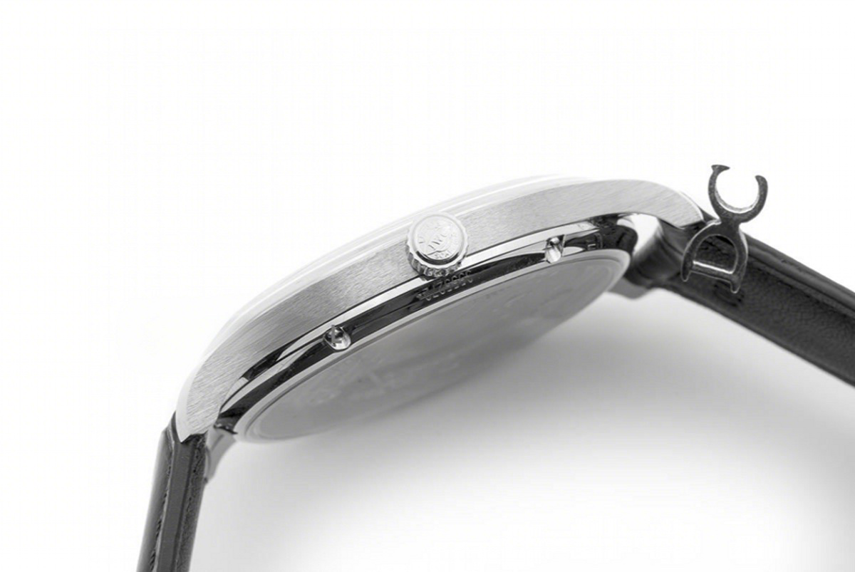 IWC Portuguese Hand Wound Eight Days IW510202 Black Dial in Steel-fasswatch