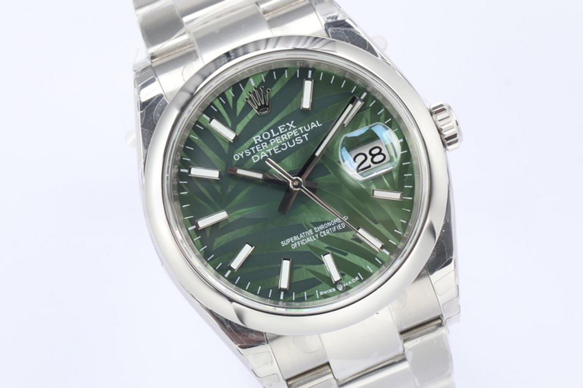 Rolex Datejust 36 126234 Olive Green Dial in Steel-fasswatch