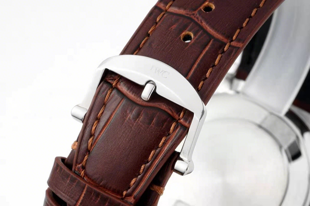 IWC Portofino Hand Wound Moon Phrase IW516401 White Dial in Steel-fasswatch