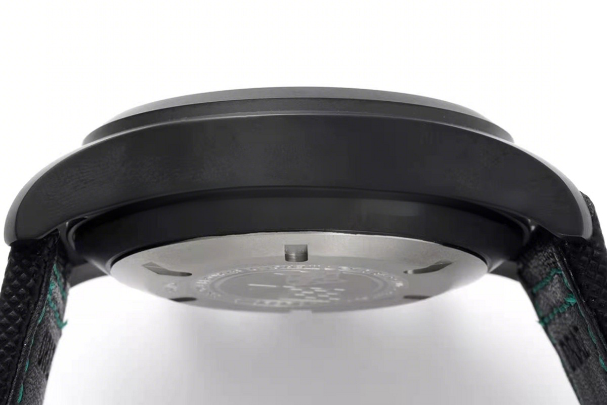 IWC Pilot’s Watch Chronograph Edition ‘Mercedes-AMG Petronas Motorsport’ IW389005-fasswatch