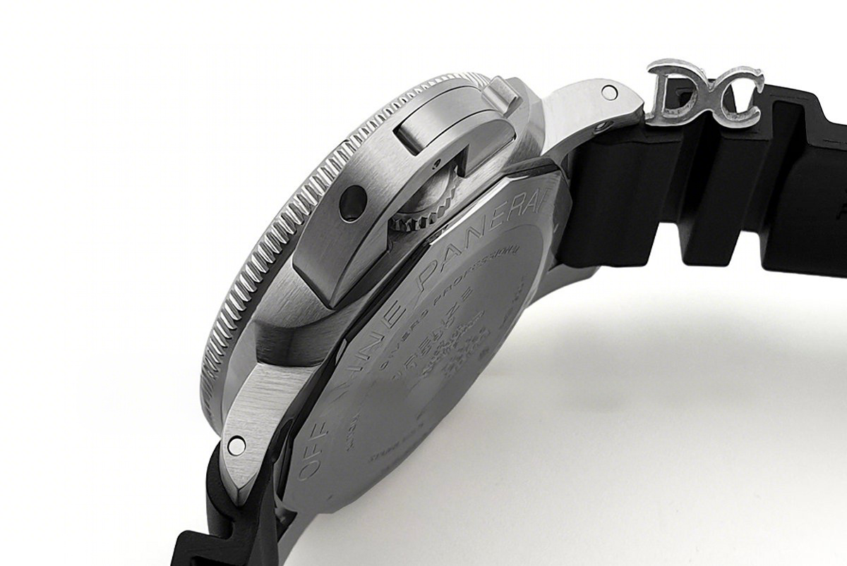 Panerai PAM683 Luminor Marina Submersible-fasswatch