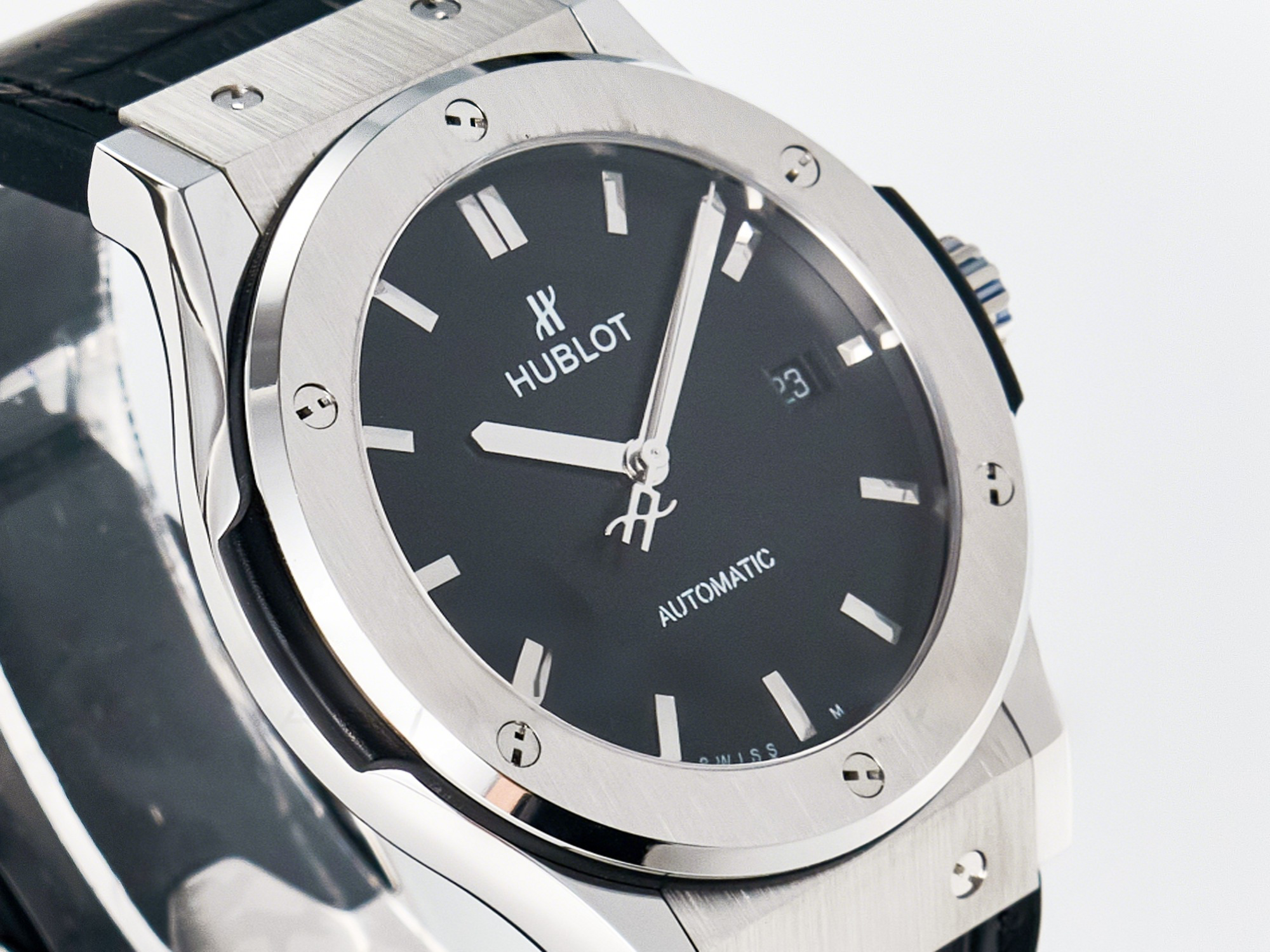 Hublot Classic Fusion Bang 42mm HBF 1:1 Best Edition Black Dial on Black Leather Strap A2892-fasswatch