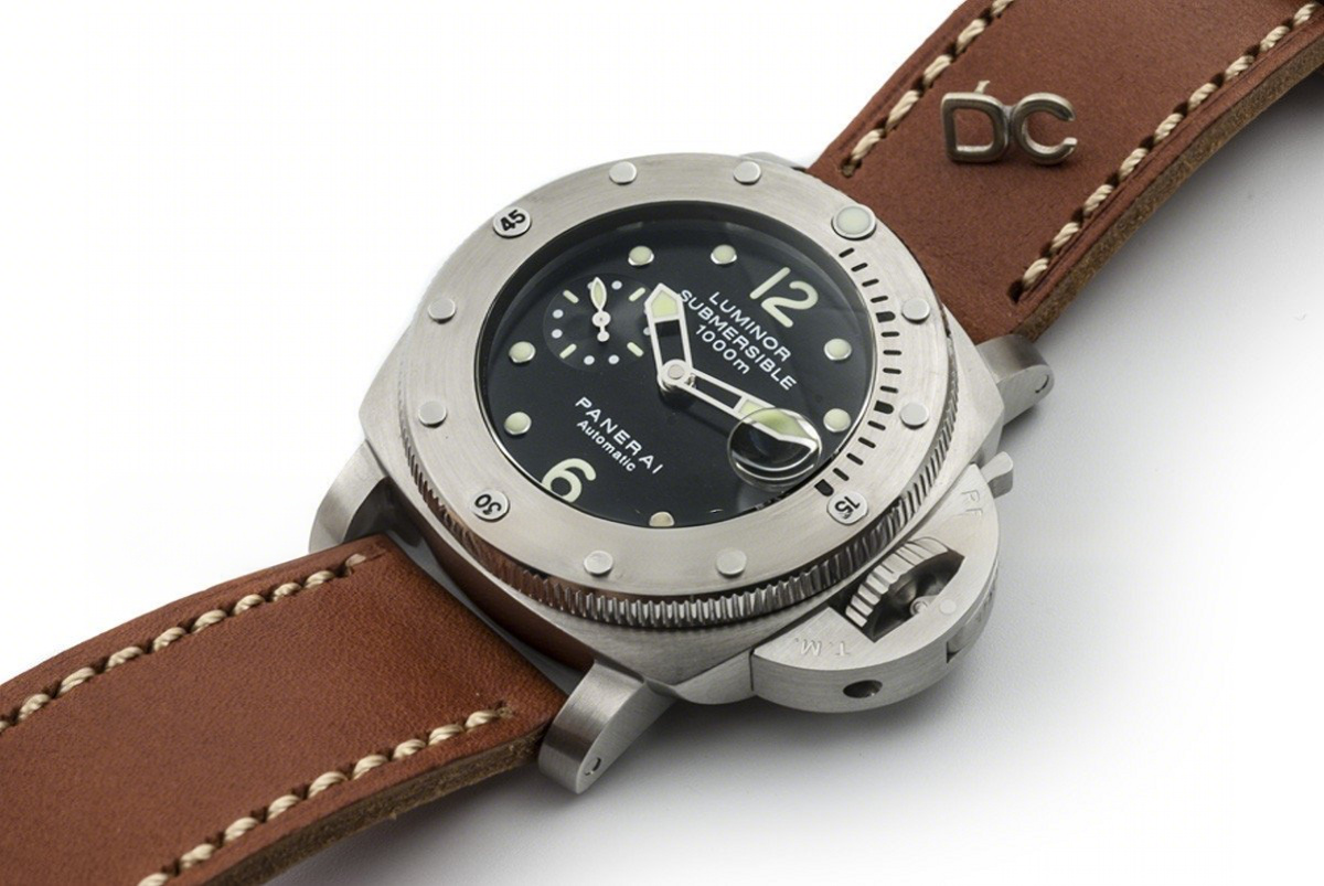 Panerai PAM243 Luminor 1950 Submersible-fasswatch