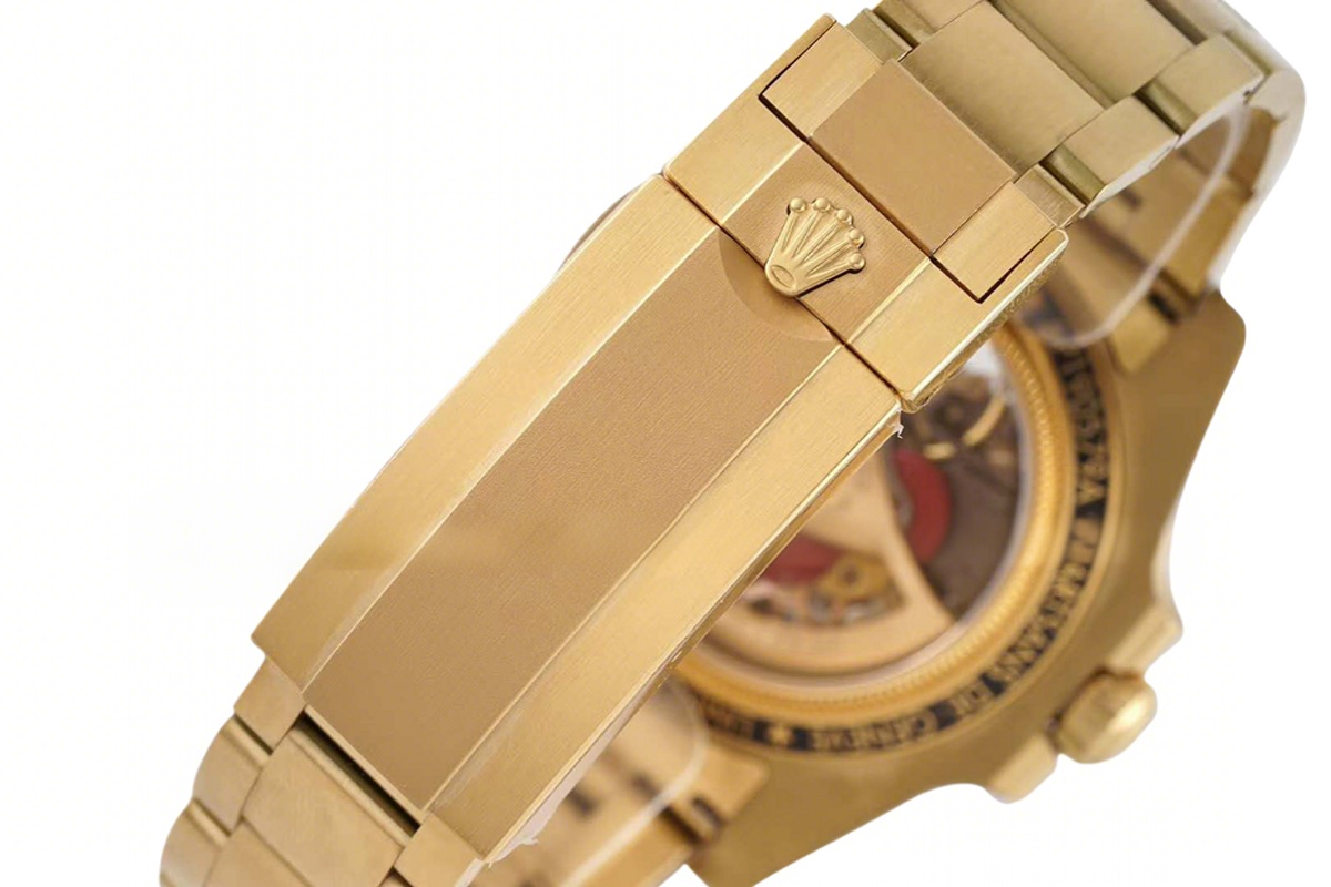 Rolex Andrea Pirlo Project 114060 Submariner in Yellow Gold-fasswatch
