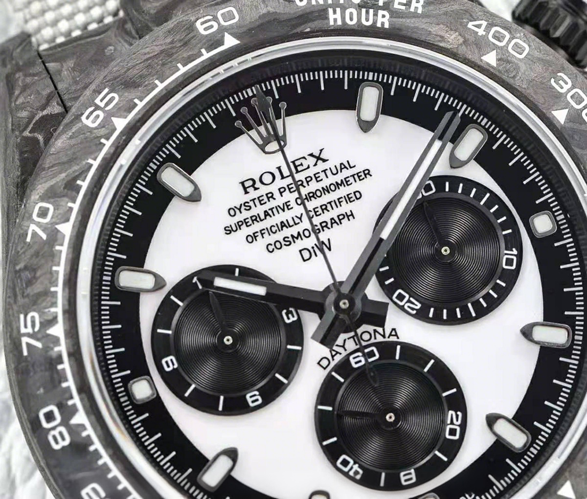 Rolex Daytona DIW Cream Carbon-fasswatch