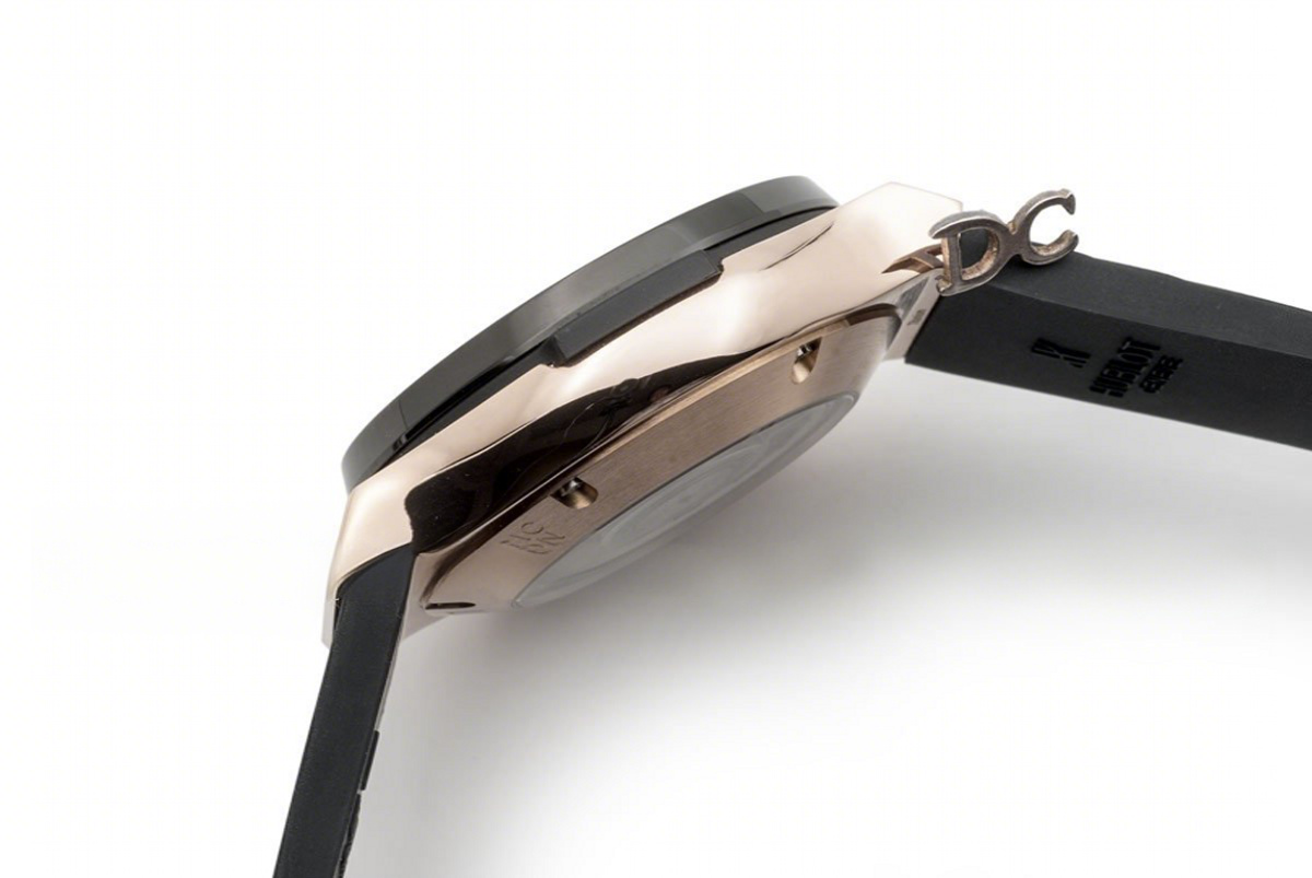 Hublot Classic Fusion Chronograph Black Dial in Rose Gold-fasswatch