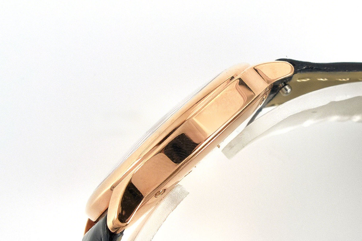 Cartier Ronde Must De Cartier 29mm White Dial in Rose Gold-fasswatch