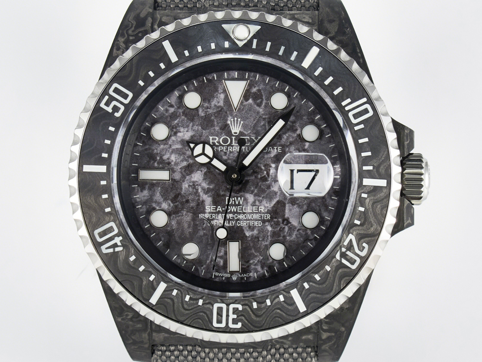 Rolex Sea Dweller 43mm Black Carbon DIWF Best Edition Gray Dial on Gray Nylon Strap A2824 V2-fasswatch