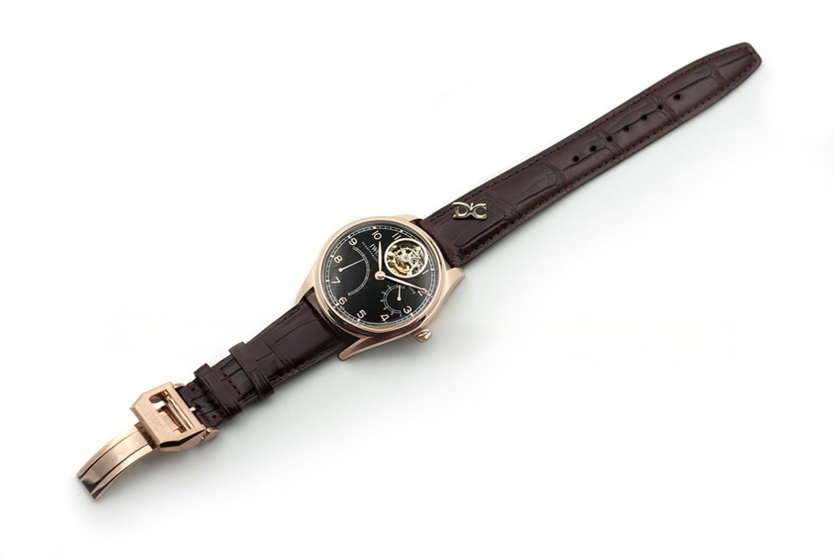 IWC Portuguese Tourbillon Mystère Rétrograde IW504401 in Rose Gold-fasswatch