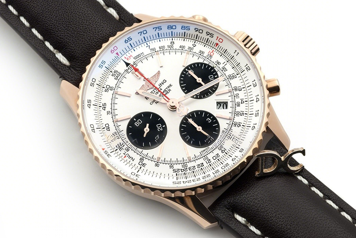 Breitling Navitimer 01 Chronograph Silver Dial in Rose Gold-fasswatch