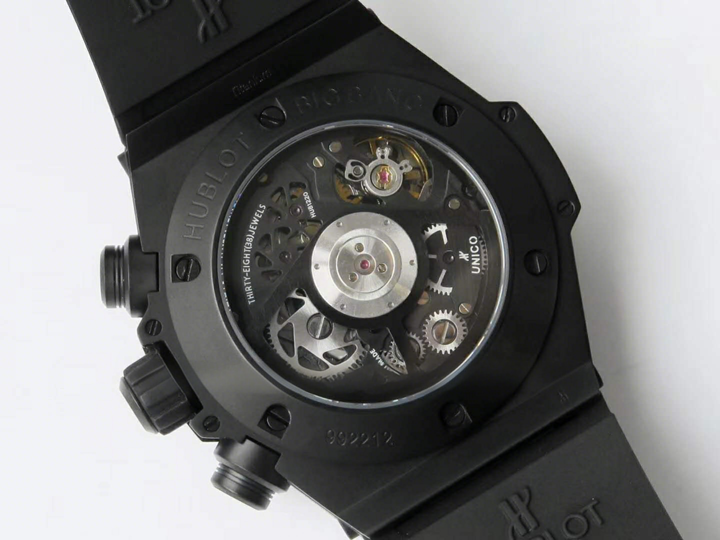 Hublot Big Bang Unico Black Magic-fasswatch