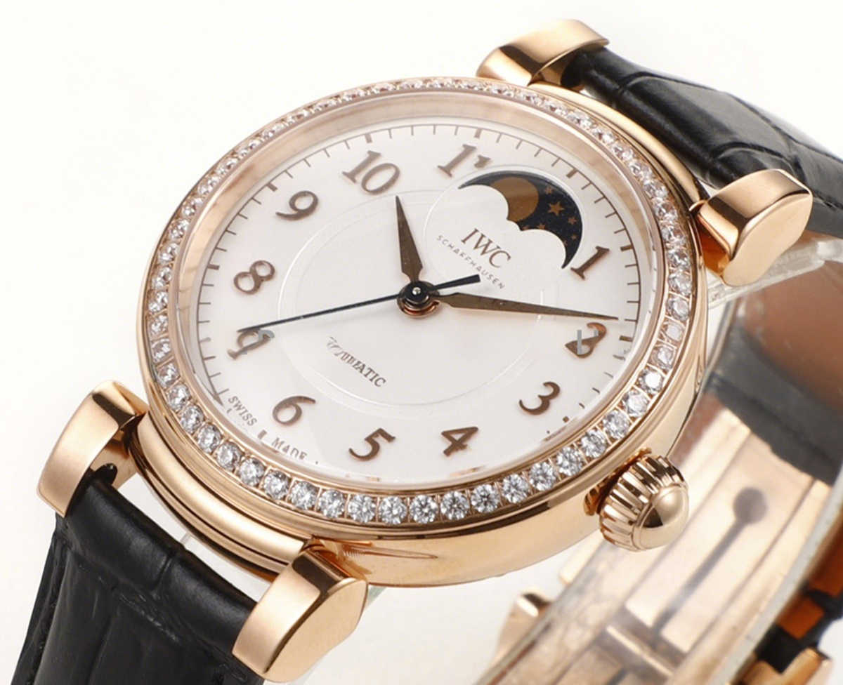IWC Da Vinci Automatic Moon Phase 36 IW459304-fasswatch