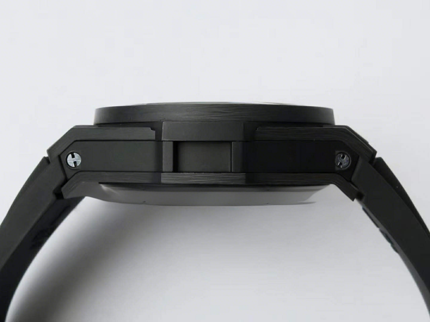 Hublot Big Bang Unico Carbon-fasswatch