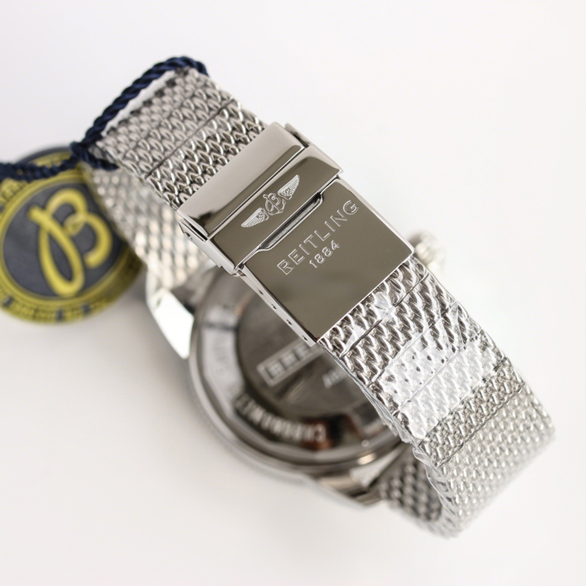 Breitling Superocean Heritage II B20 Automatic 42mm in Black Dial on Black Bezel-fasswatch