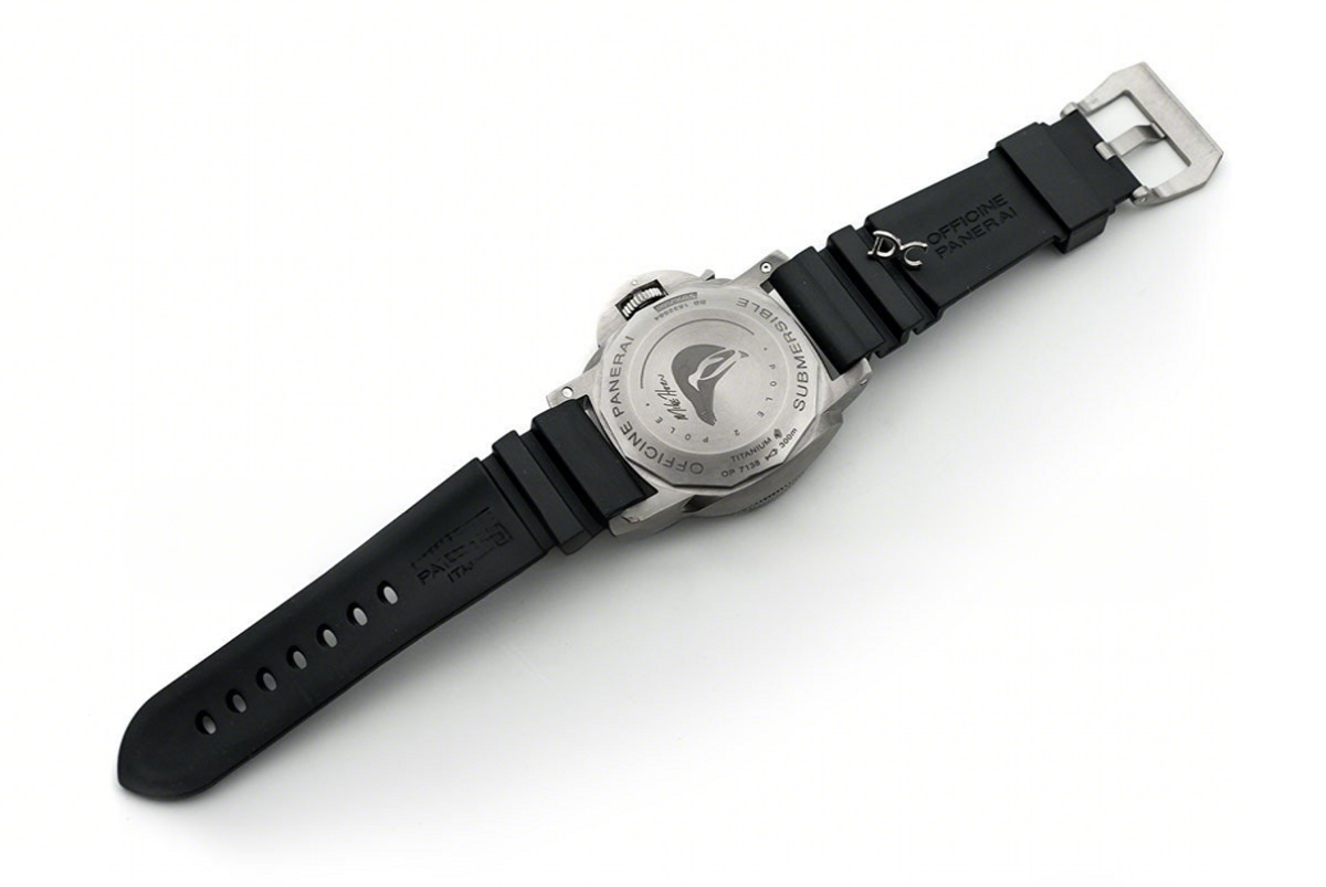 Panerai PAM719 Luminor Submersible 1950 3 Days GMT Titanium Pole2Pole Expedition-fasswatch