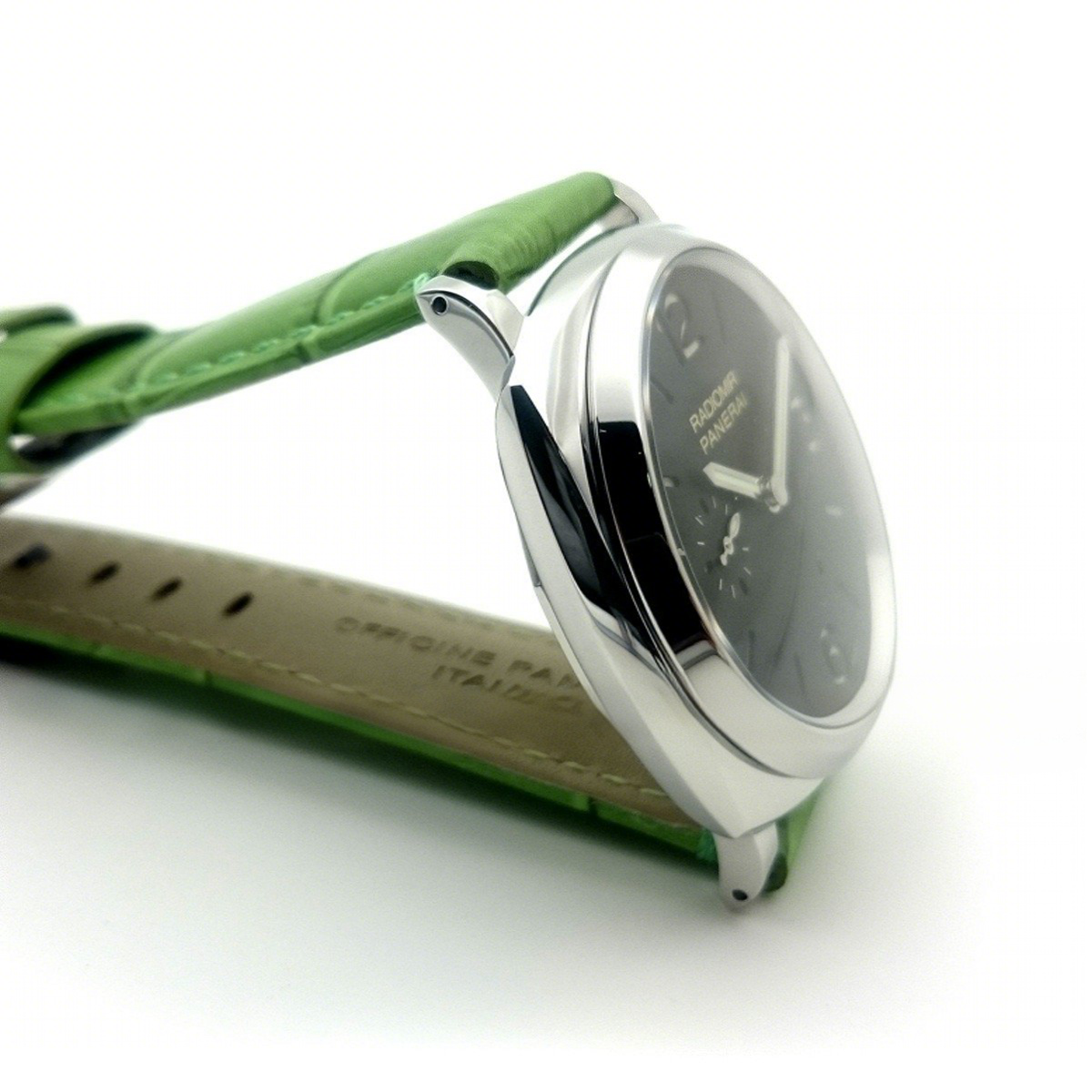 Panerai PAM574 Radiomir 1940 3 Days-fasswatch