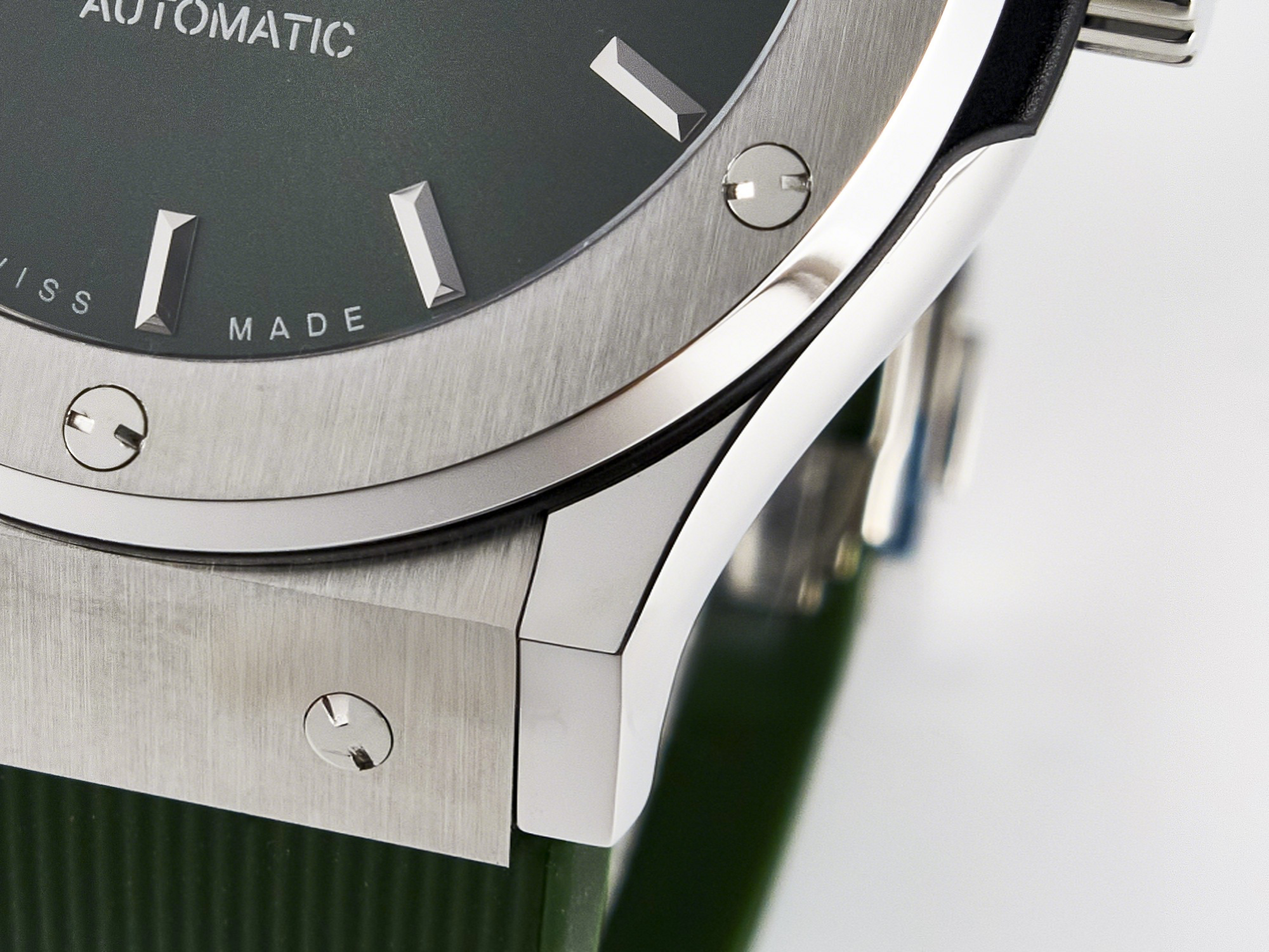 Hublot Classic Fusion Bang 42mm HBF 1:1 Best Edition Green Dial on Green Rubber Strap A2892-fasswatch