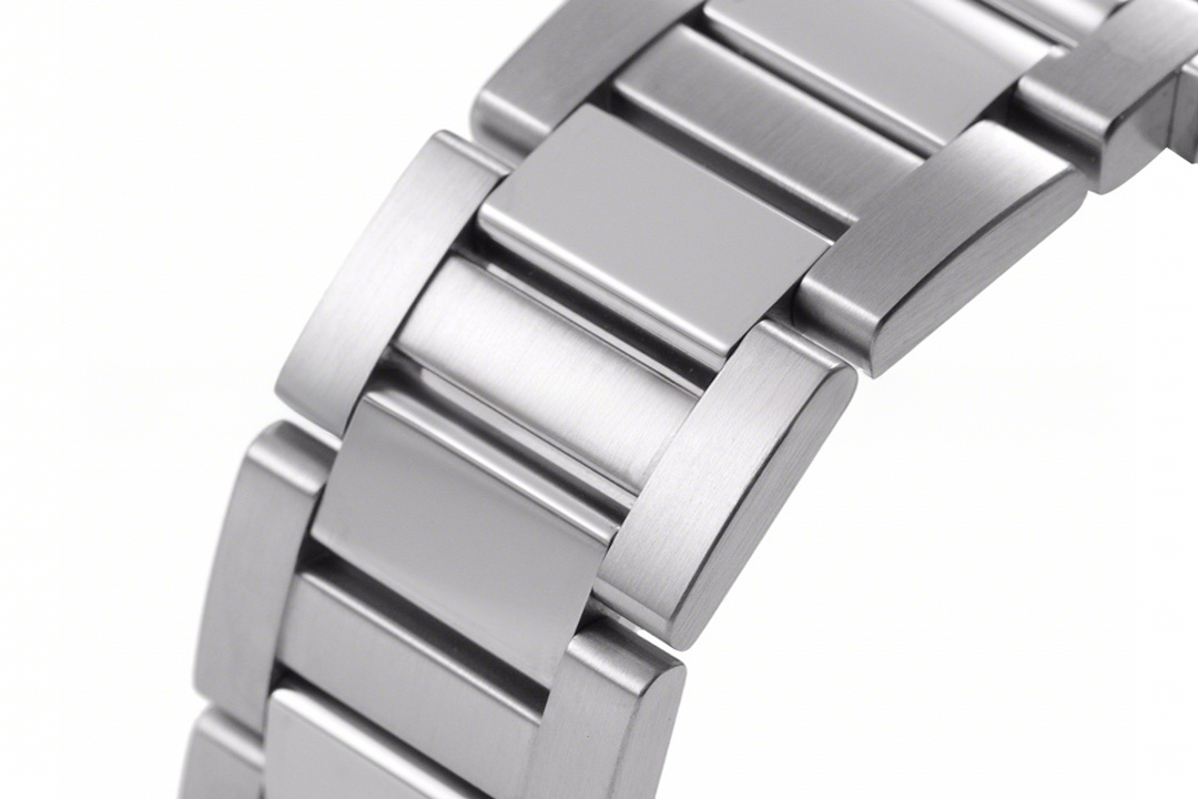 Cartier Pasha de Cartier 35mm in Bracelet-fasswatch