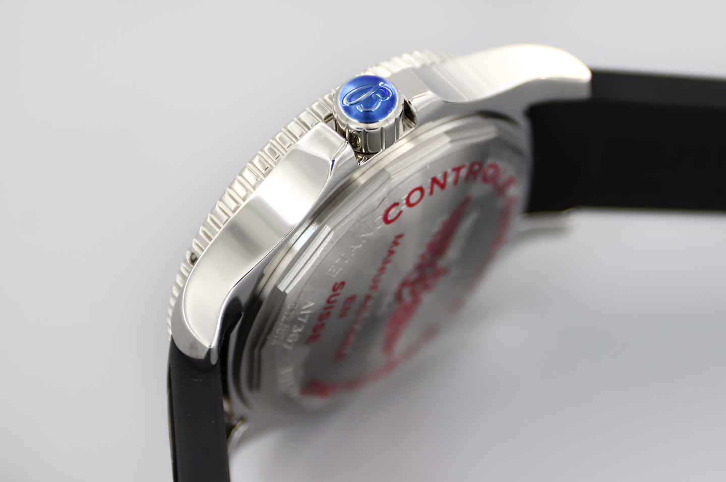 Breitling Superocean Automatic 44mm in Yellow Dial on Black Bezel on Rubber Strap-fasswatch