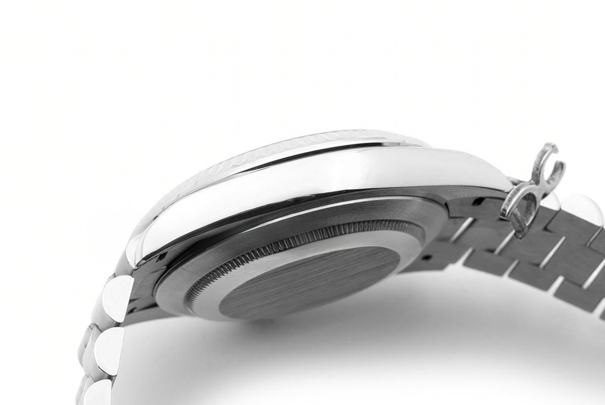 Rolex Day-Date 40 228239 White Dial in White Gold-fasswatch