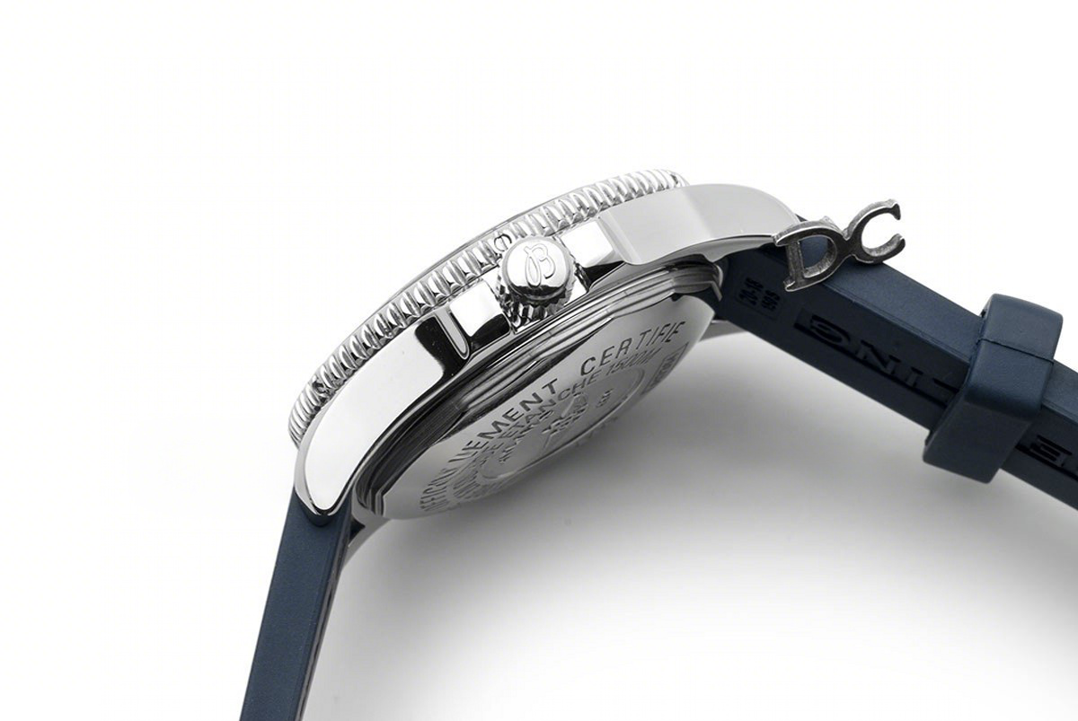 Breitling Superocean II 42 Blue Dial with Blue Bezel-fasswatch