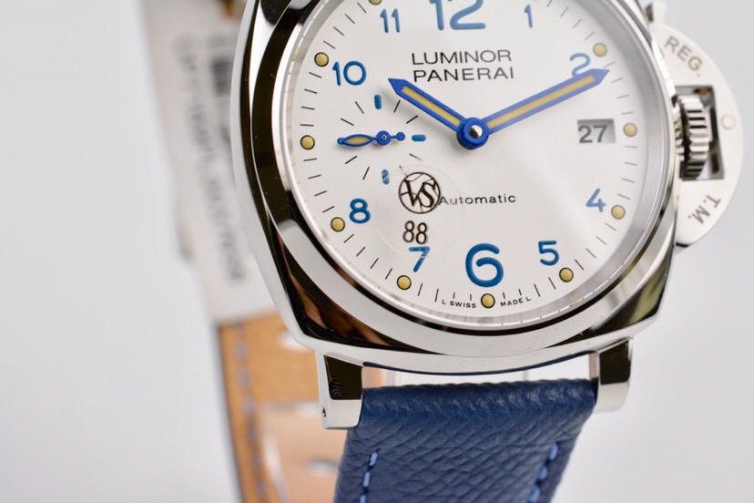 Panerai PAM906 Luminor Due 42mm-fasswatch