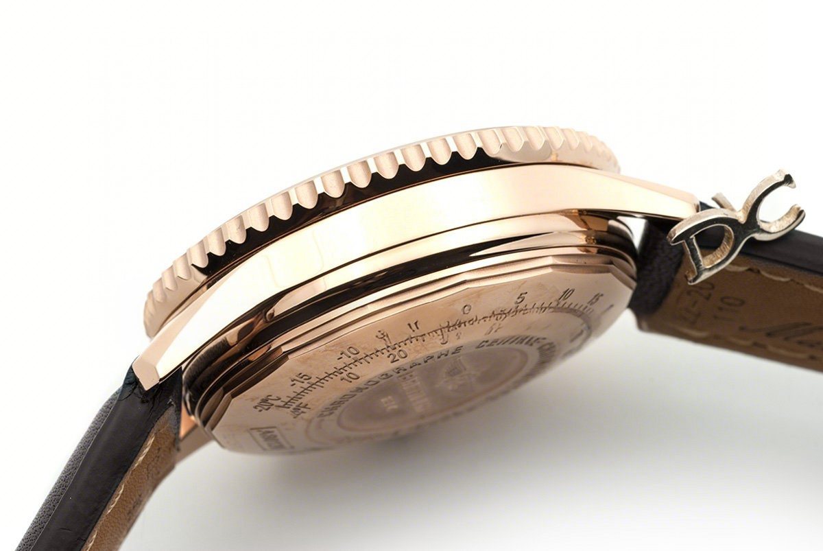 Breitling Navitimer 01 Chronograph Silver Dial in Rose Gold-fasswatch