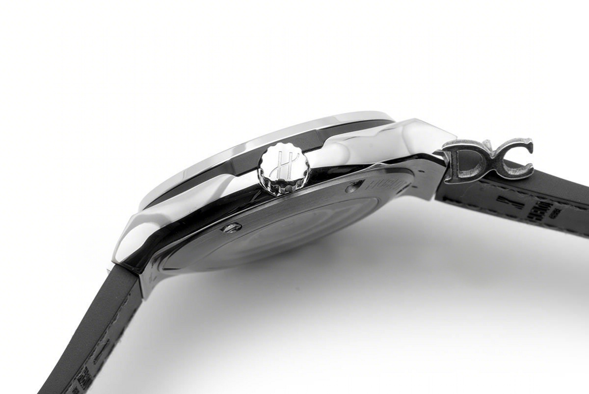 Hublot Classic Fusion Automatic 38mm Black Dial in Titanium-fasswatch