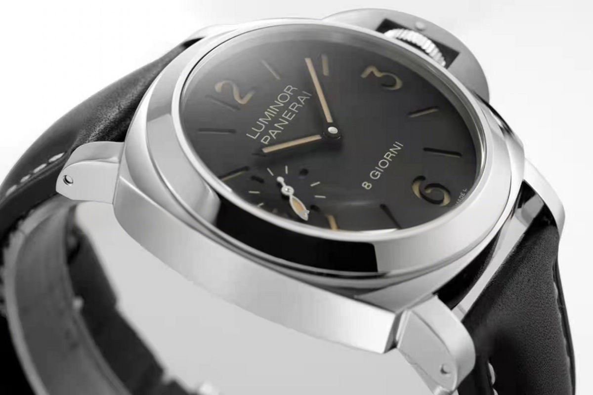 Panerai PAM915 Luminor Base 8 Days 44mm-fasswatch