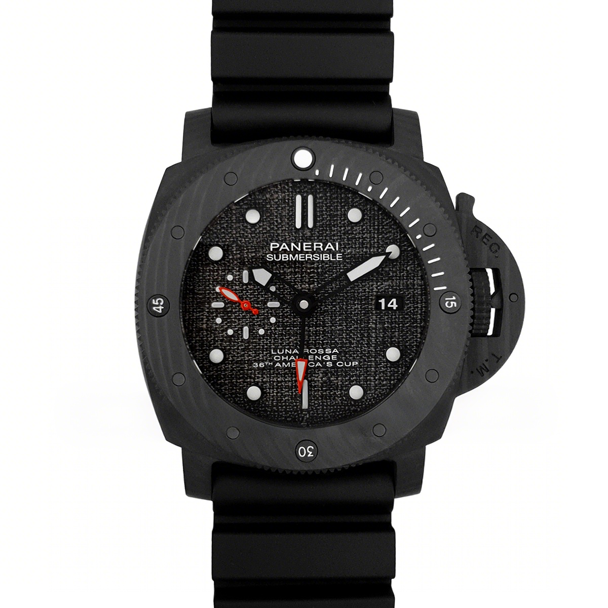Panerai PAM1039 Submersible Luna Rossa 47mm-fasswatch
