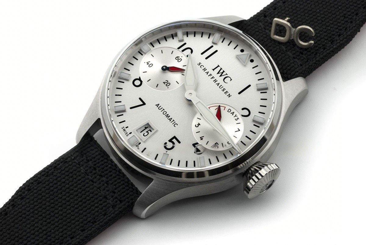 IWC Big Pilot’s Watch DFB Limited Edition IW500432-fasswatch