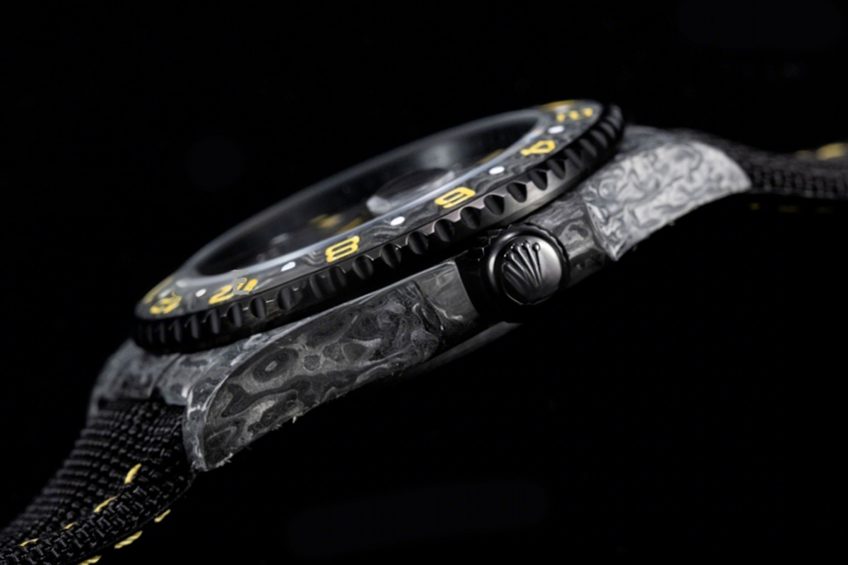 Rolex DIW GMT Spyder Carbon-fasswatch