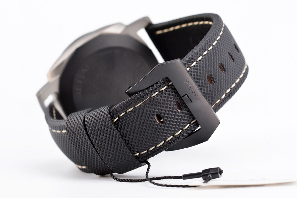 Panerai PAM1662 Luminor Marina DMLS 44mm-fasswatch