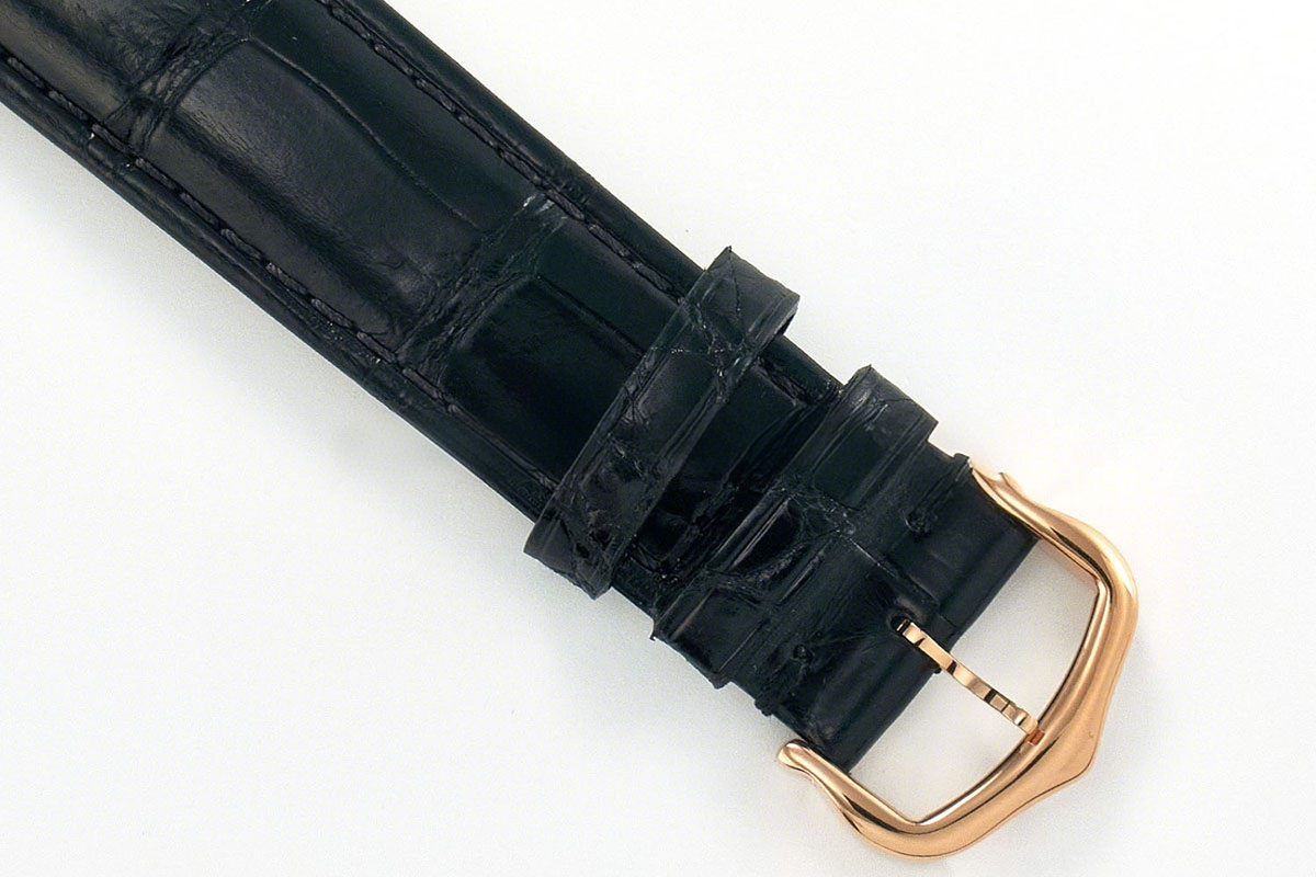 Cartier Ronde Must De Cartier 36mm White Dial with Diamond Bezel in Rose Gold-fasswatch