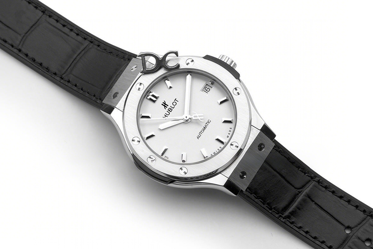 Hublot Classic Fusion Automatic 38mm White Dial in Titanium-fasswatch