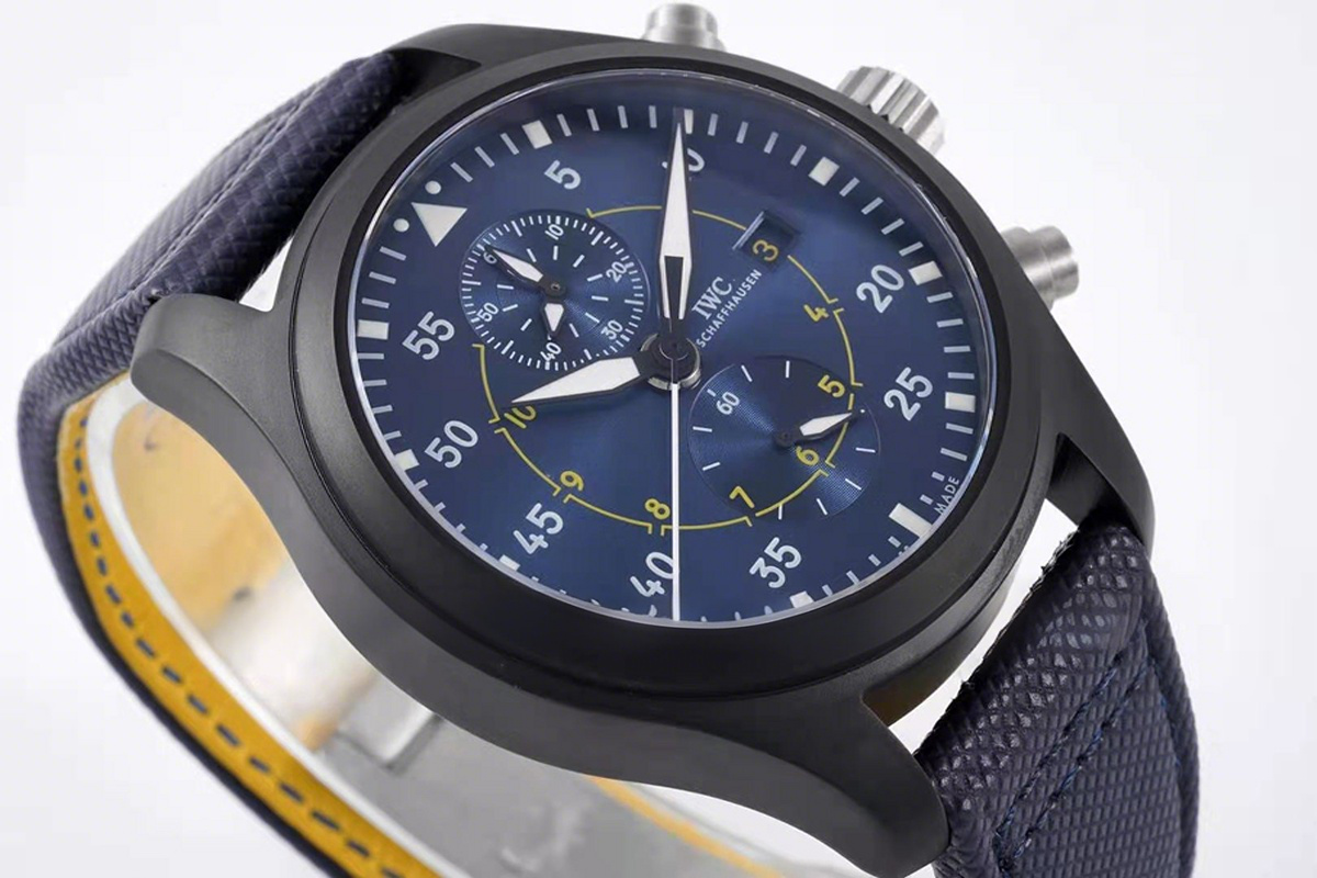IWC Pilot’s Watch Chronograph Edition ‘Blue Angels®’ IW389008-fasswatch