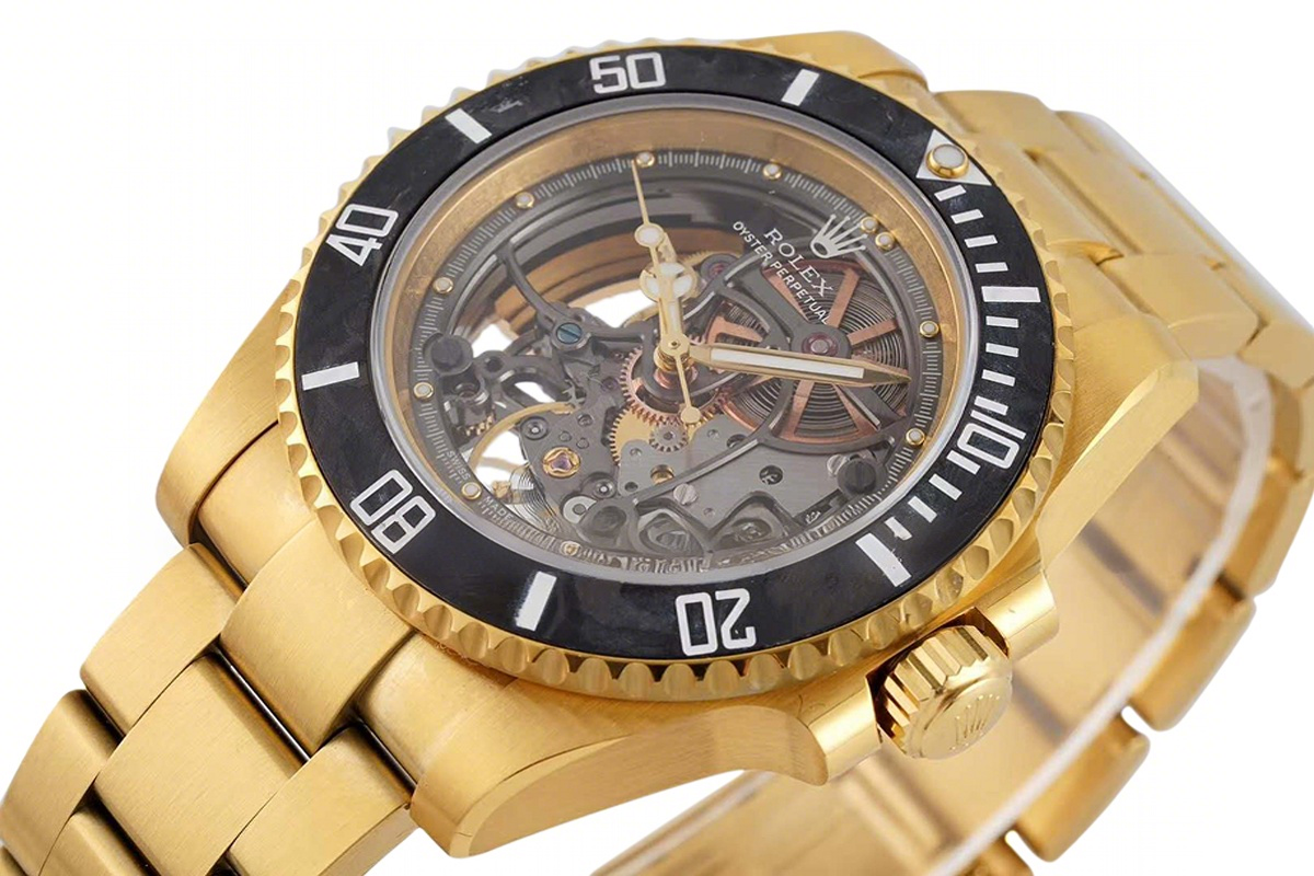 Rolex Andrea Pirlo Project 114060 Submariner in Yellow Gold-fasswatch