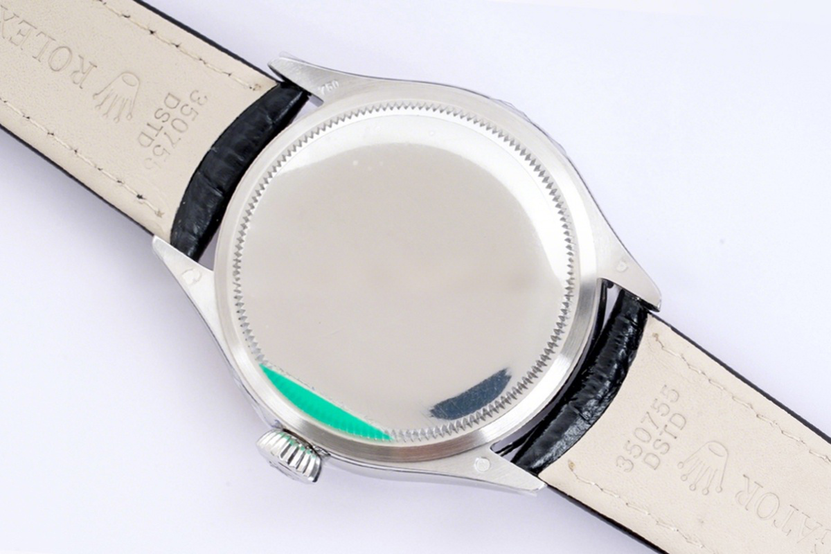 Rolex Cellini Date 50519 Blue Dial in White Gold-fasswatch