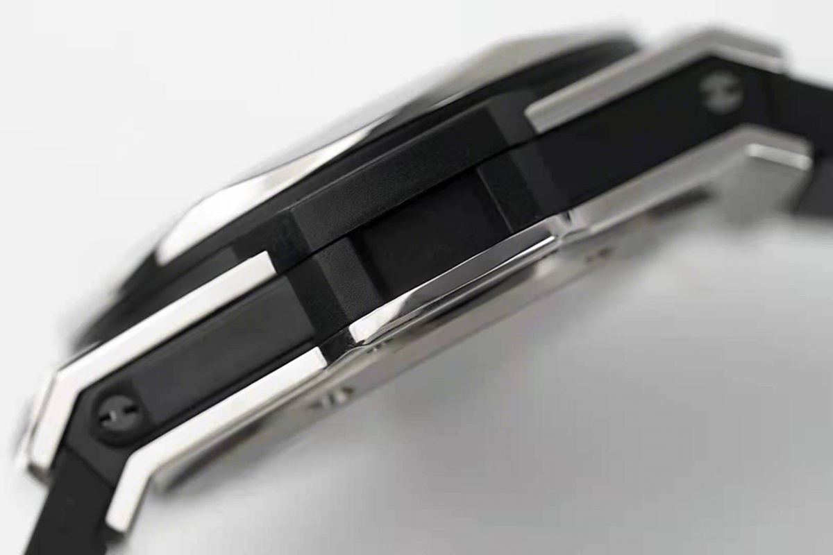 Hublot Big Bang Unico Sang Bleu in Titanium on Blue Leather Strap-fasswatch