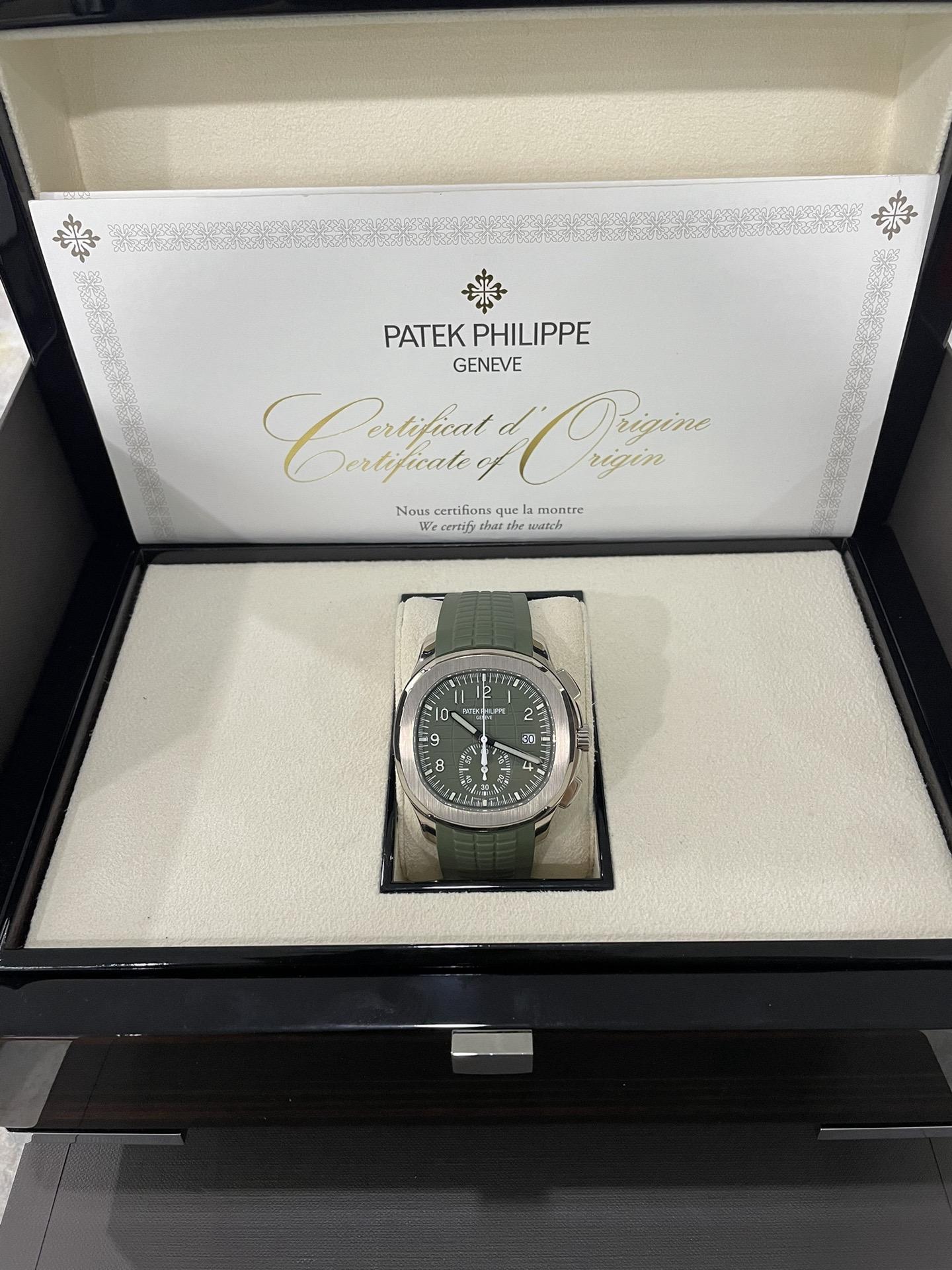 Patek Philippe Aquanaut 5968G Avocado 42mm-fasswatch