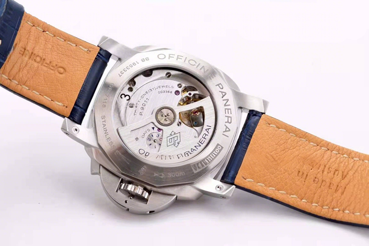 Panerai PAM1033 Luminor GMT 44mm-fasswatch