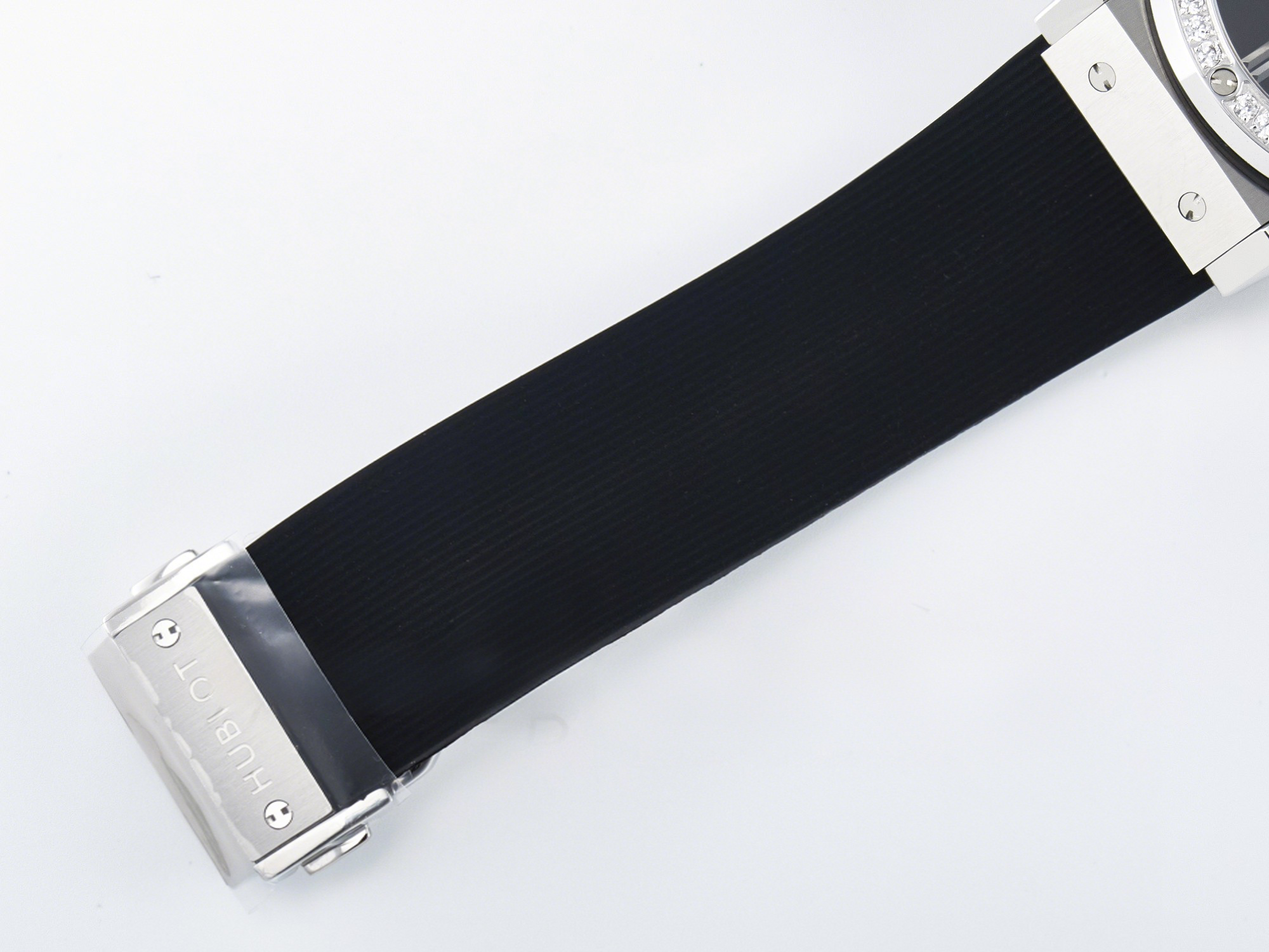 Hublot Classic Fusion Bang 42mm HBF 1:1 Best Edition Black Dial Diamonds Bezel on Black Rubber Strap A2892-fasswatch