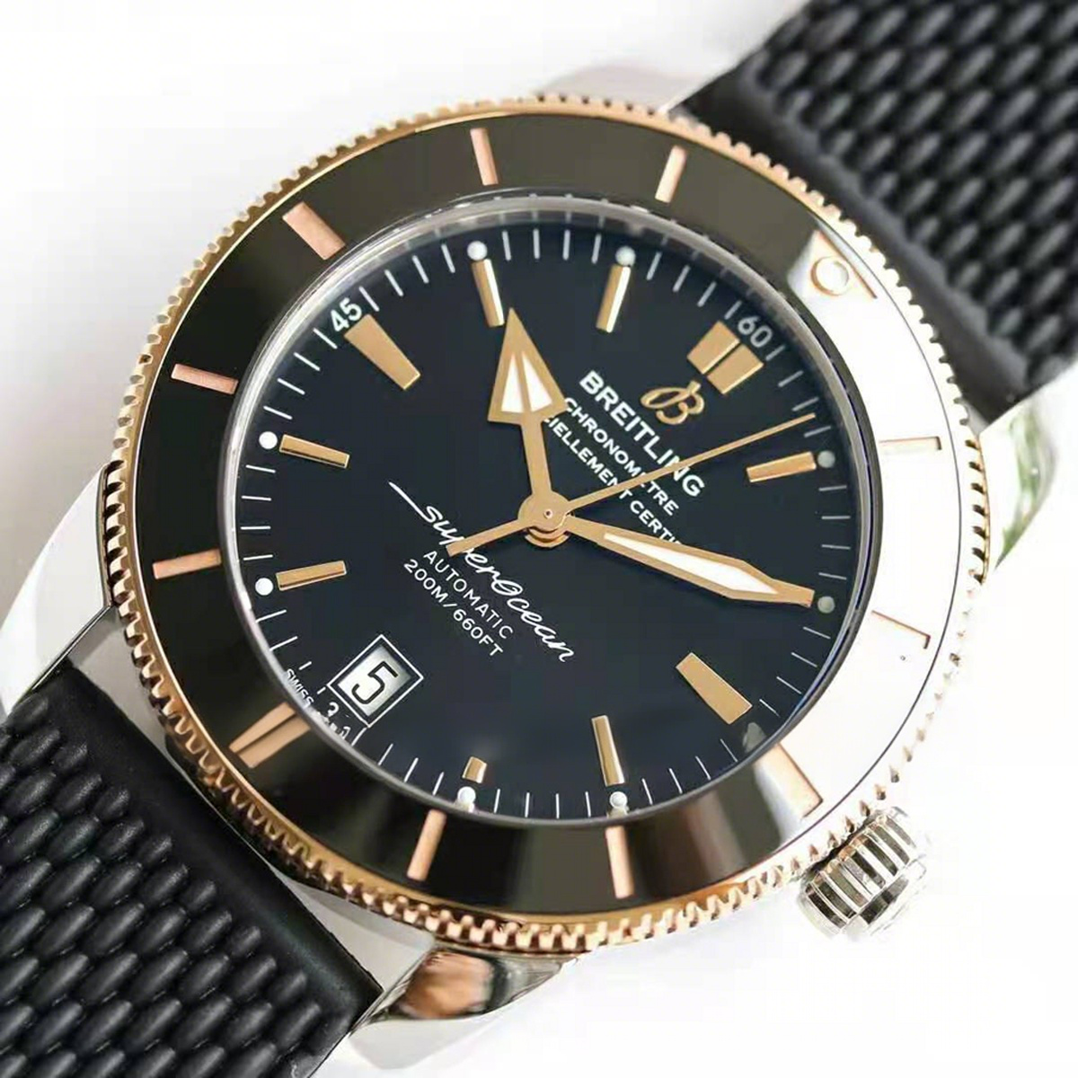 Breitling Superocean Heritage II B20 Automatic 42mm in Black Dial on Black and Rose Gold Bezel on Rubber Strap-fasswatch