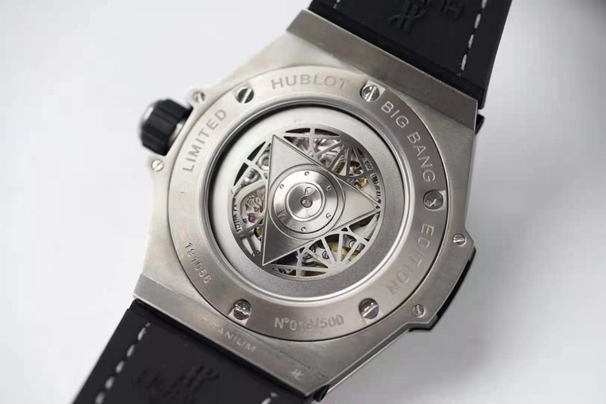 Hublot Big Bang Unico Sang Bleu Titanium White-fasswatch