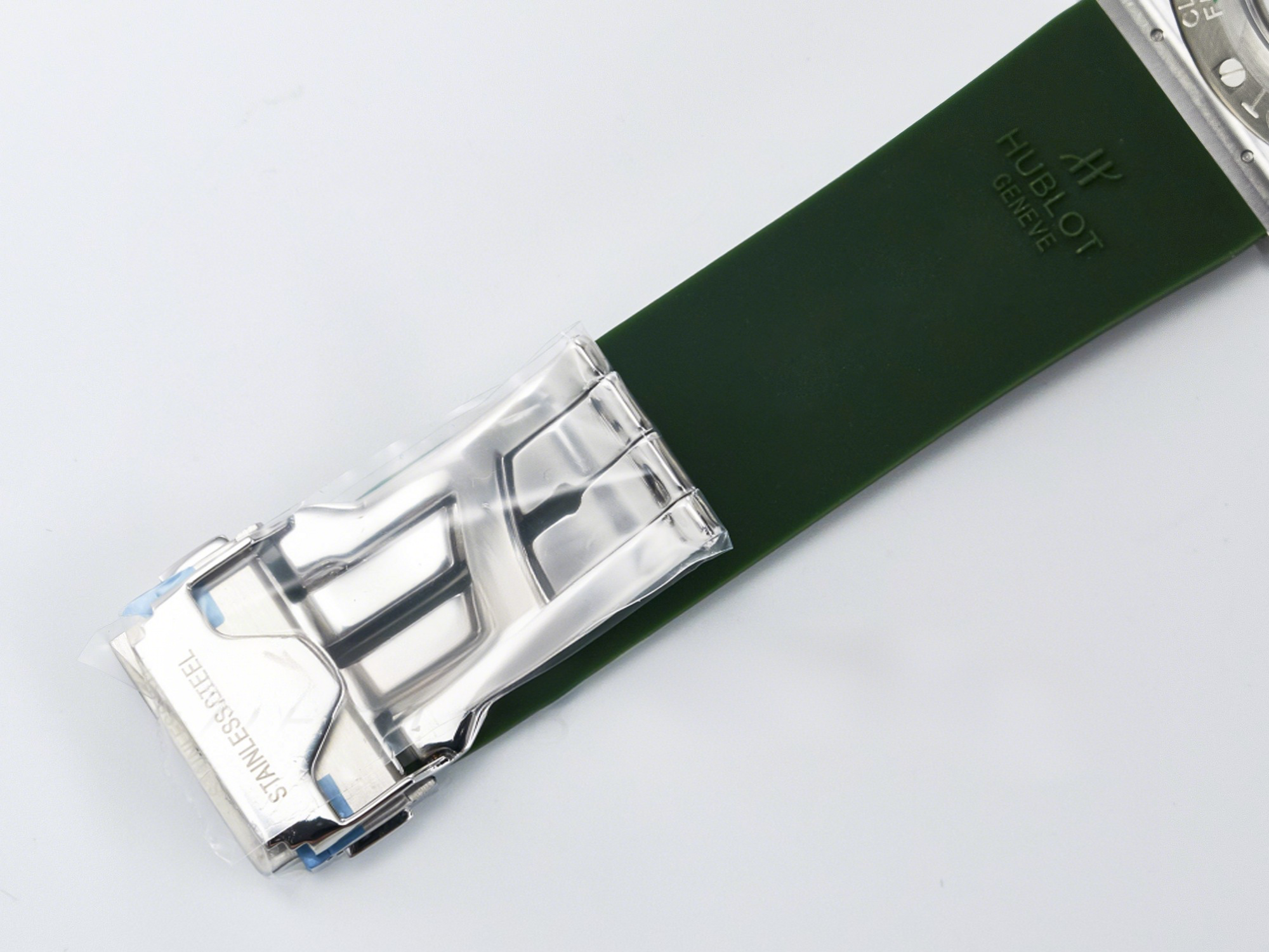 Hublot Classic Fusion Bang 42mm HBF 1:1 Best Edition Green Dial on Green Rubber Strap A2892-fasswatch