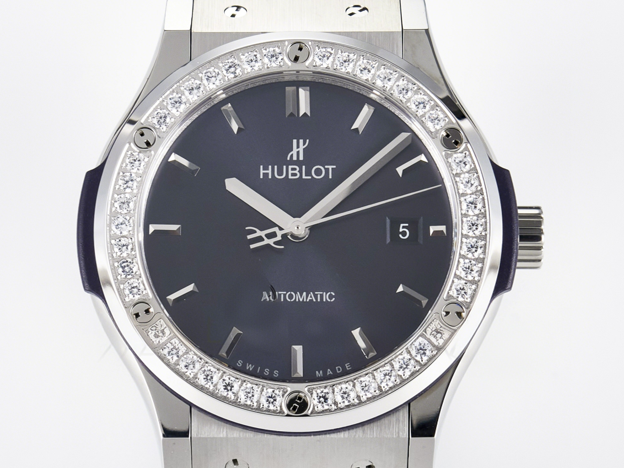 Hublot Classic Fusion Bang 42mm HBF 1:1 Best Edition Blue Dial Diamonds Bezel on Blue Rubber Strap A2892-fasswatch
