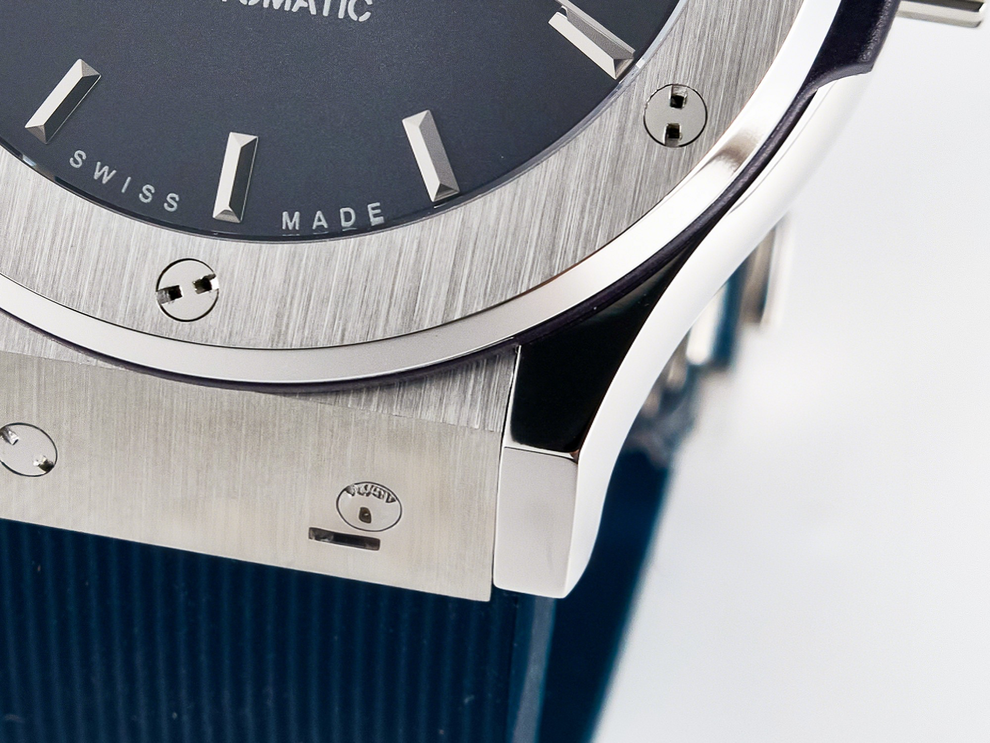 Hublot Classic Fusion Bang 42mm HBF 1:1 Best Edition Blue Dial on Blue Rubber Strap A2892-fasswatch