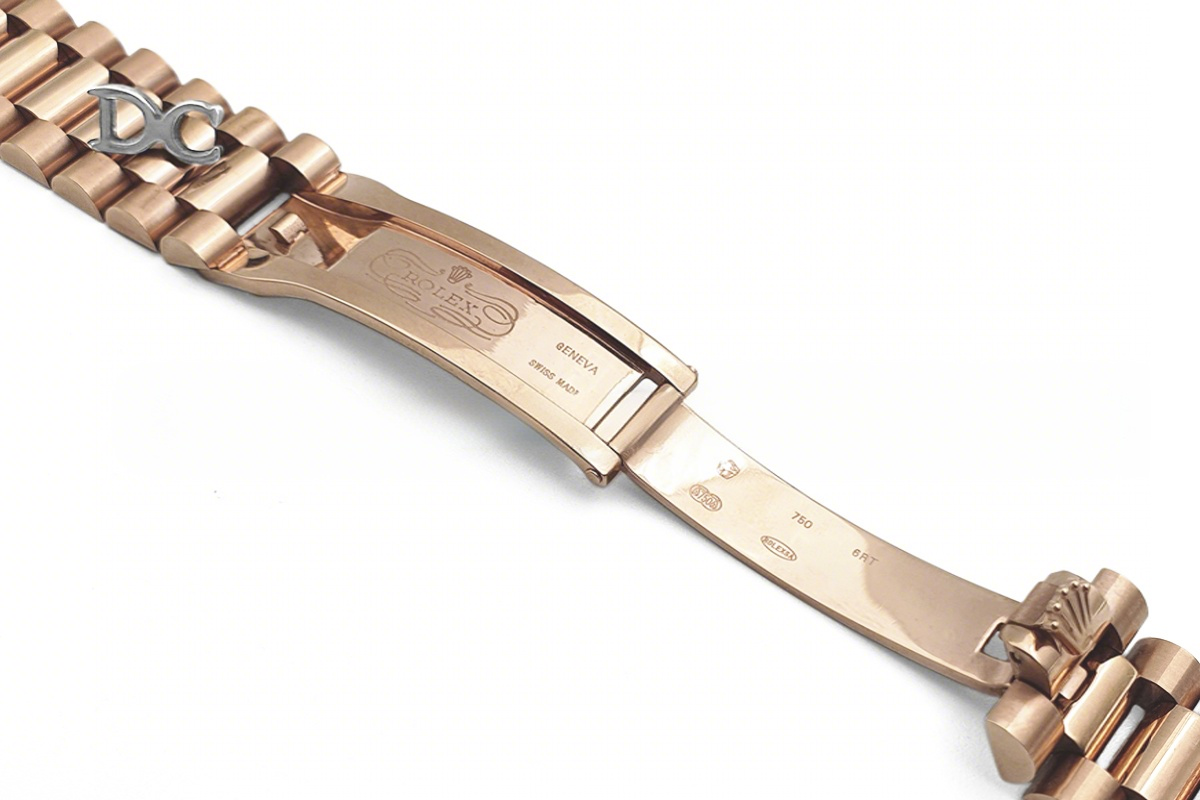 Rolex Daydate 36 128235 Rosé Dial with Roman Marker in Everose Gold-fasswatch